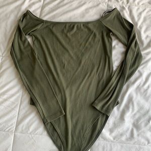Long sleeve ribbed army green bodysuit